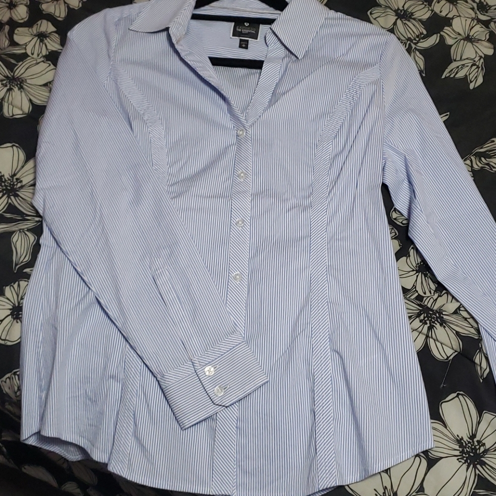 Express essential shirt